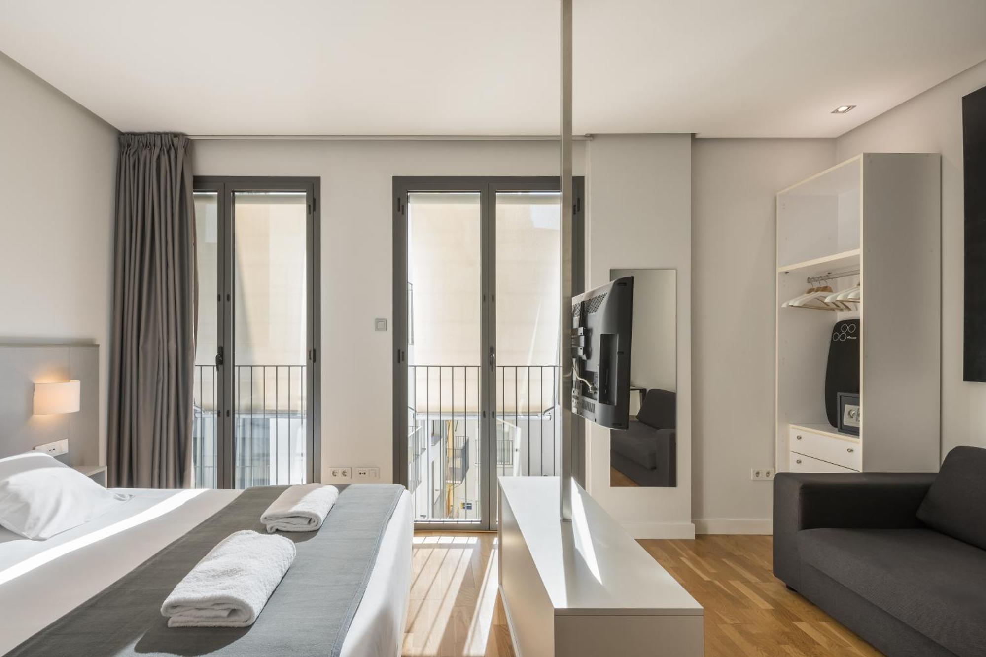 Mon Suites Catedral Valencia Bagian luar foto